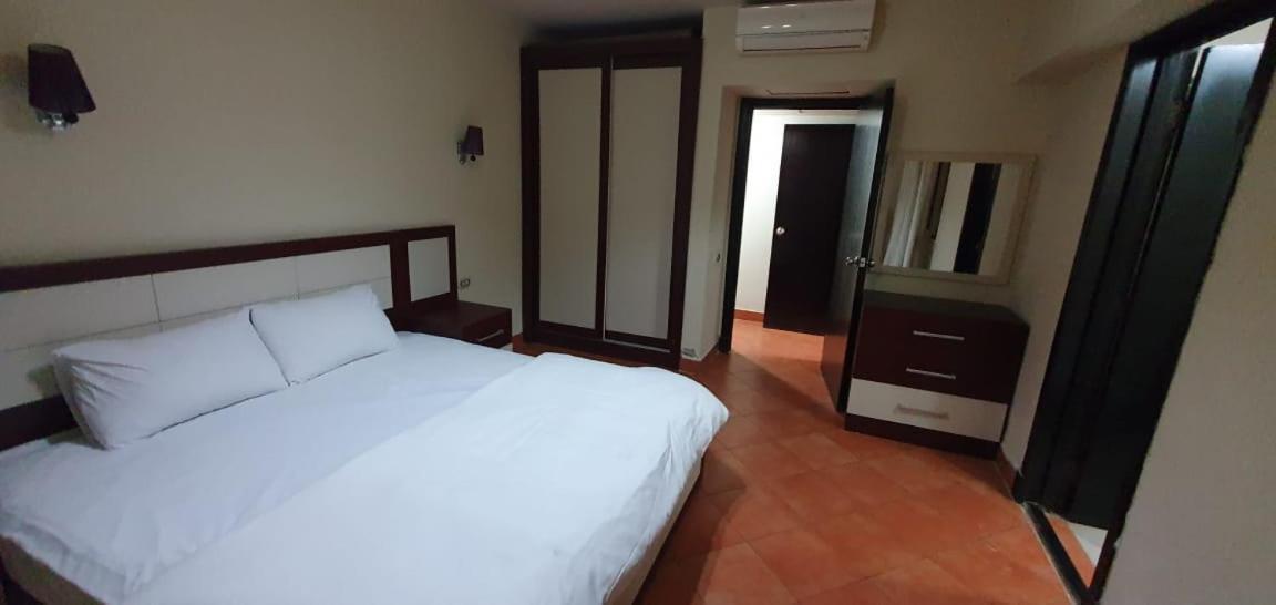 Porto Sokhna Pyramids Apartments With Sea View Families Only Ain Sukhna Eksteriør billede